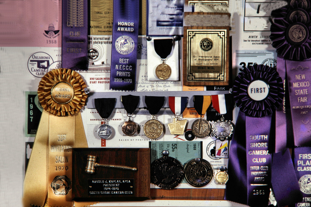 Award-Medals-and-Ribbons.jpg