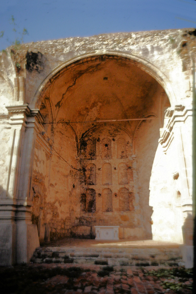 San-Juan-Capistran-Ruins.jpg