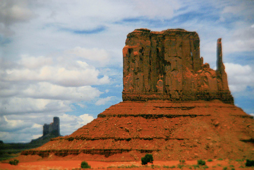Z-Monument-Valley-Left-Mitten--3_110.jpg