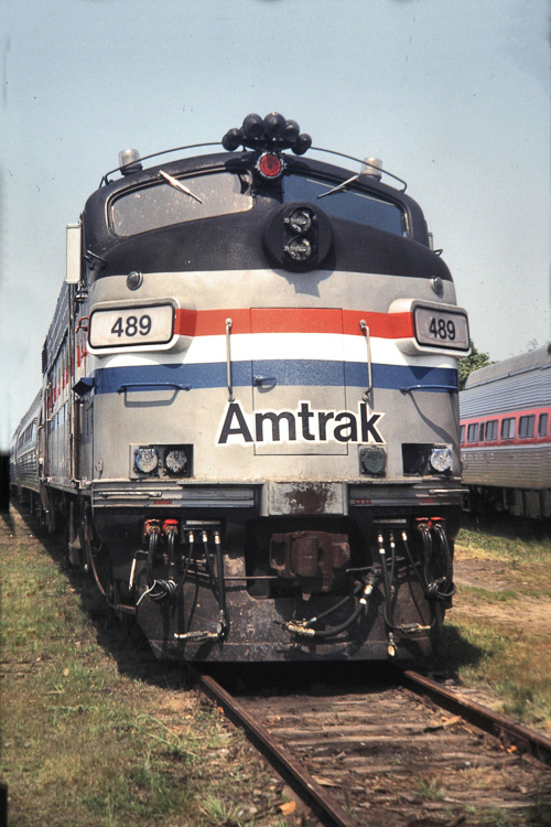 Amtrak-Train-Engine-.jpg