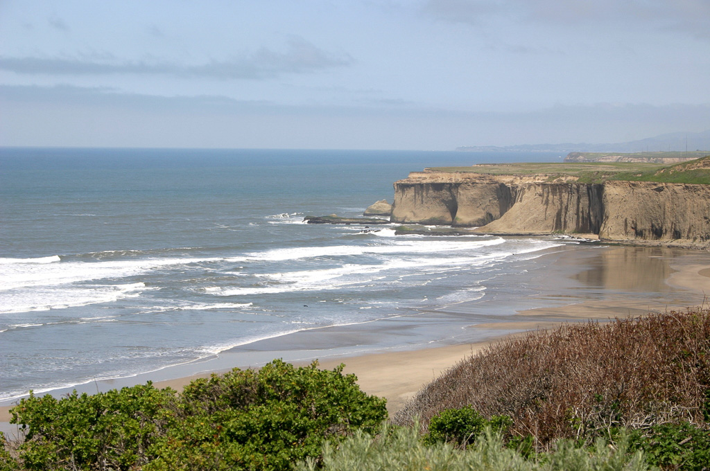 Calif-Coastline-Cliffs.jpg