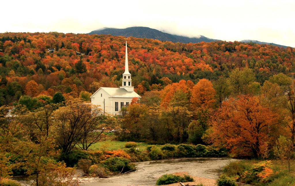 Church-At-Stowe,-Vt.jpg