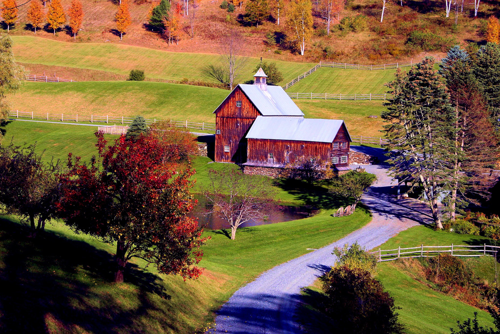 Sleepy-Hollow-Farm,-Vt.jpg